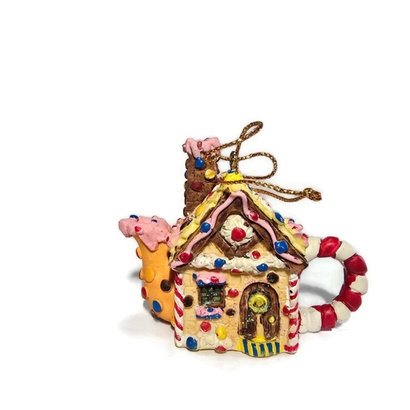 Set of 4 Cupcakes 2 Dept. 56 Cupcakes 2 Candy Teapots Made In China, - Picture 5 of 15